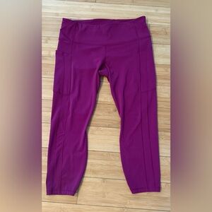Athleta Ultimate Stash II 7/8 Leggings, Magenta, Large